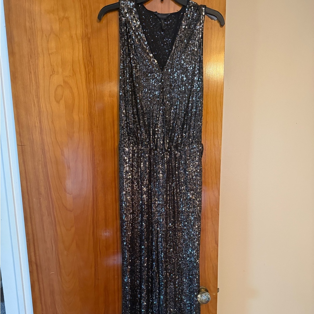 Black Sequin V-Neck Evening Jumpsuit
BCBG Jumpsuit